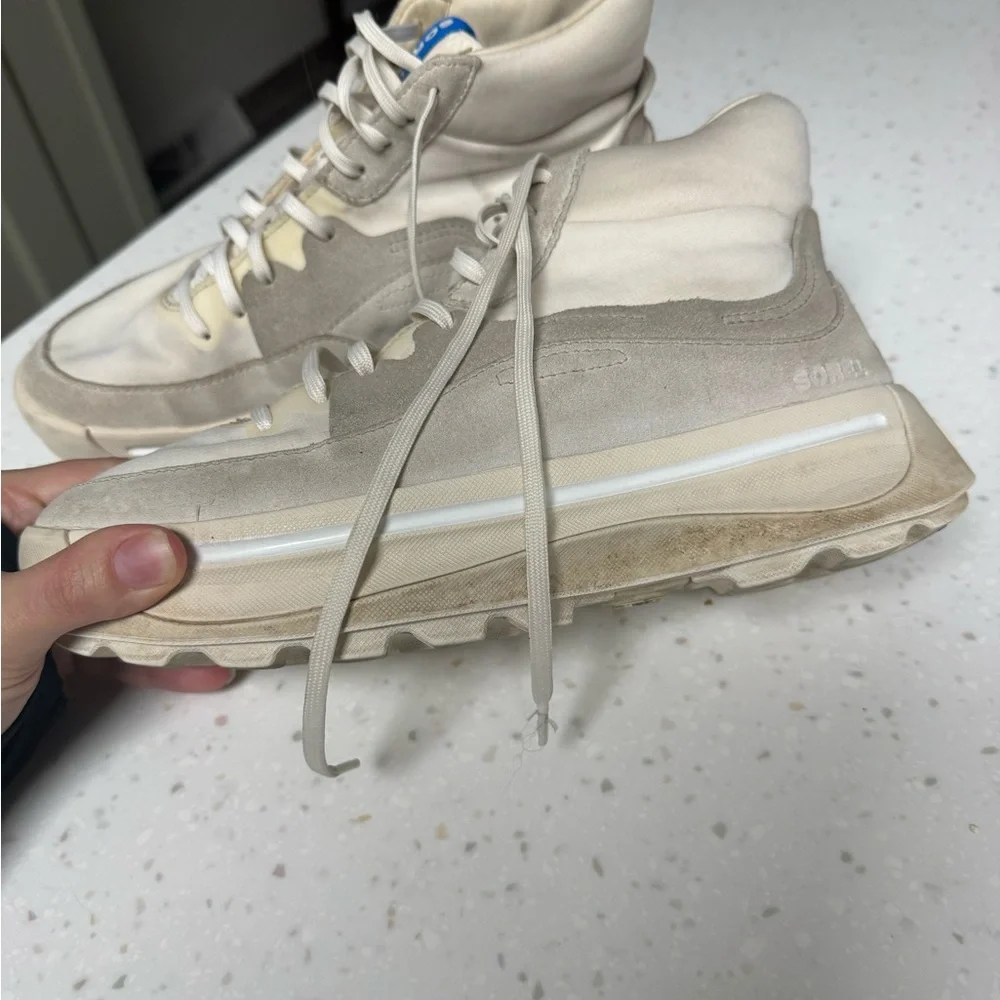 Sorel Women's Out N' About 503 Mid Sneaker Boots - Picture 5 of 9